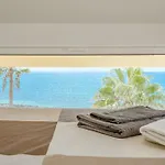 Cristianos Villa *